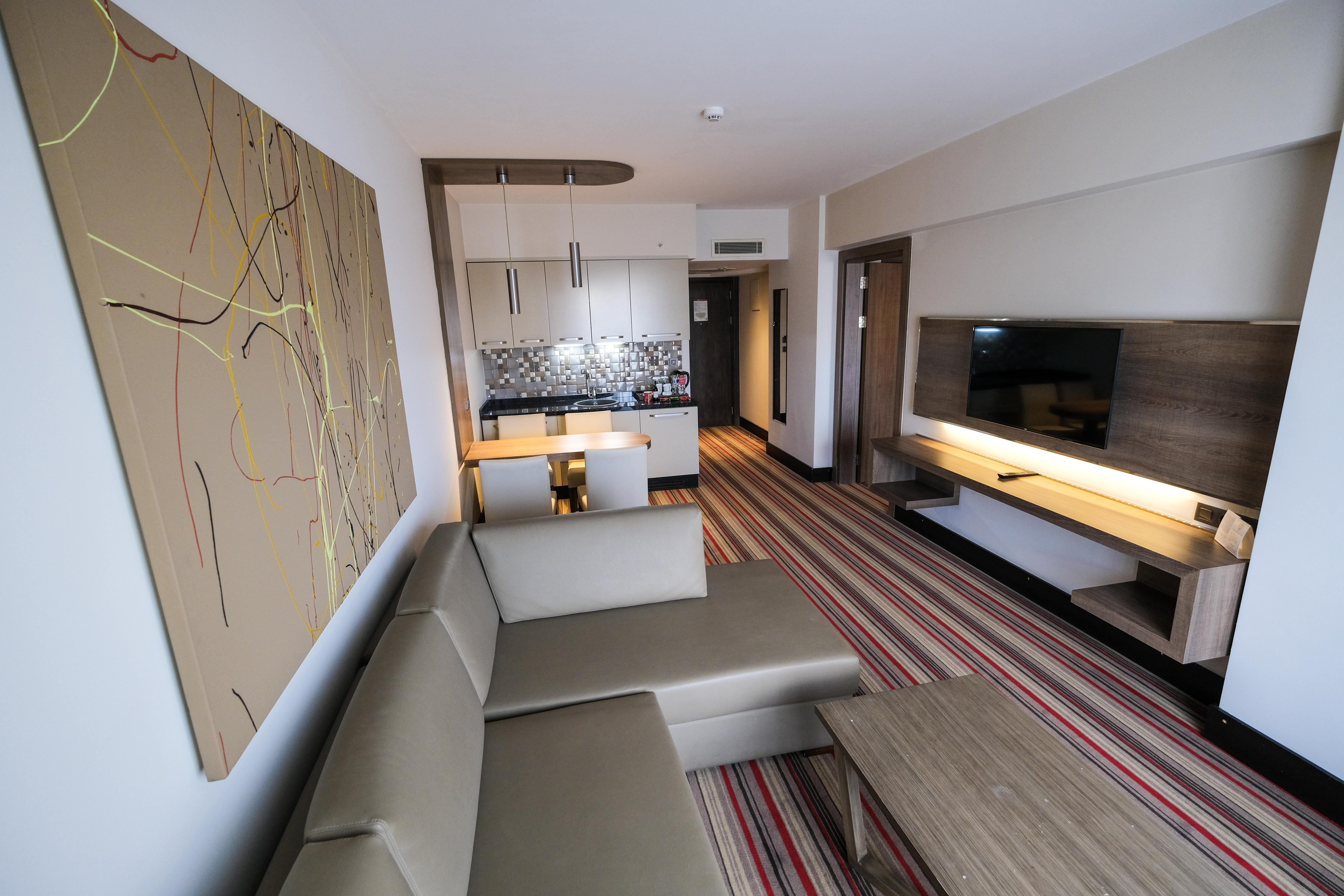מלון Ramada Plaza By Wyndham איזמיר