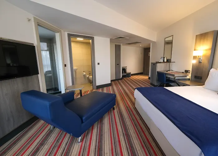 Ramada Plaza By Wyndham Izmir
