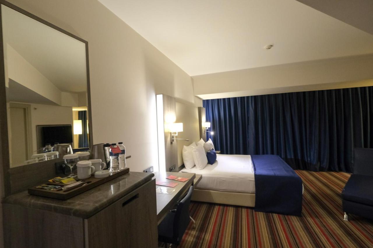 Ramada Plaza By Wyndham 4*