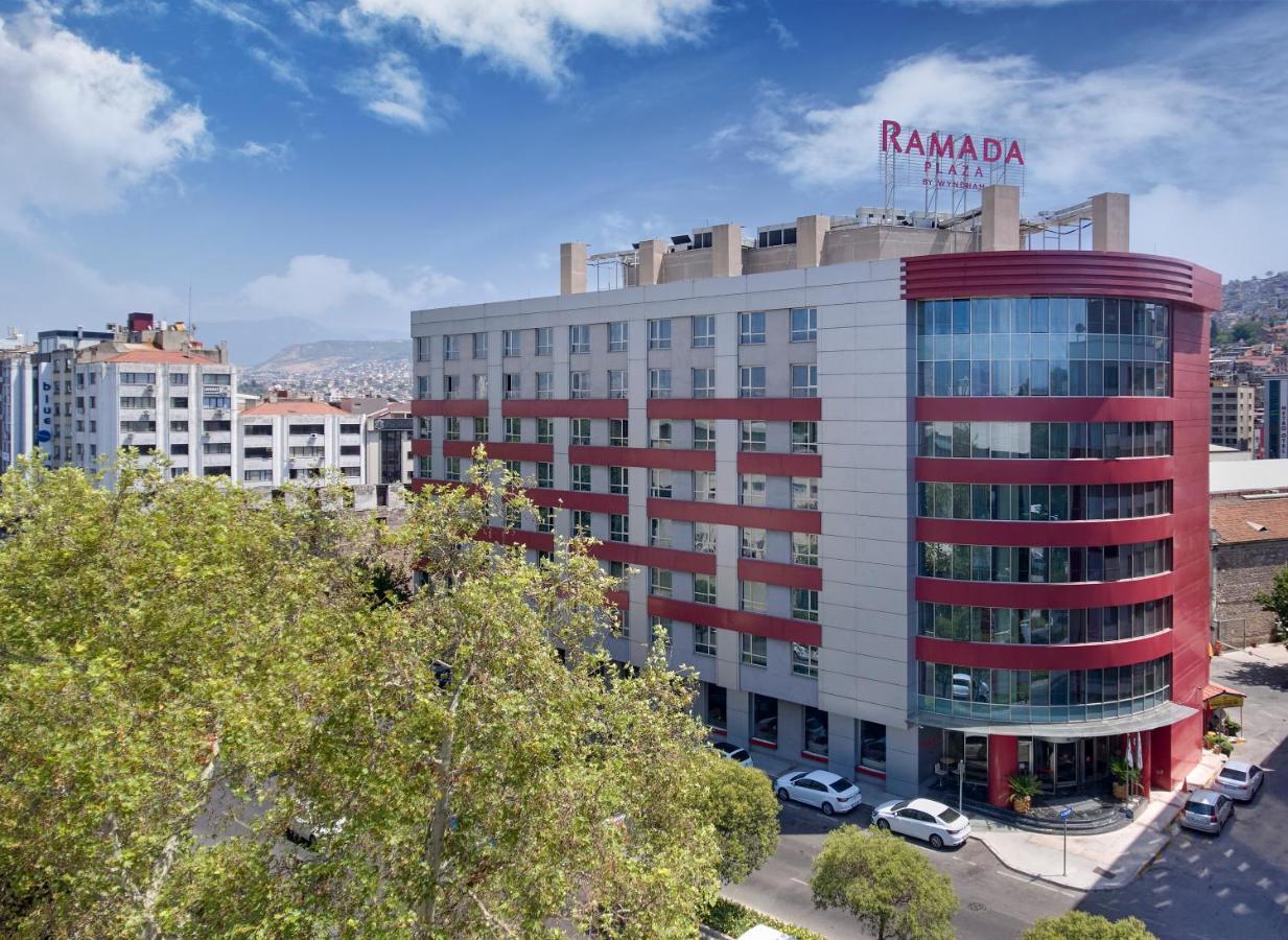 Отель Ramada Plaza By Wyndham Измир
