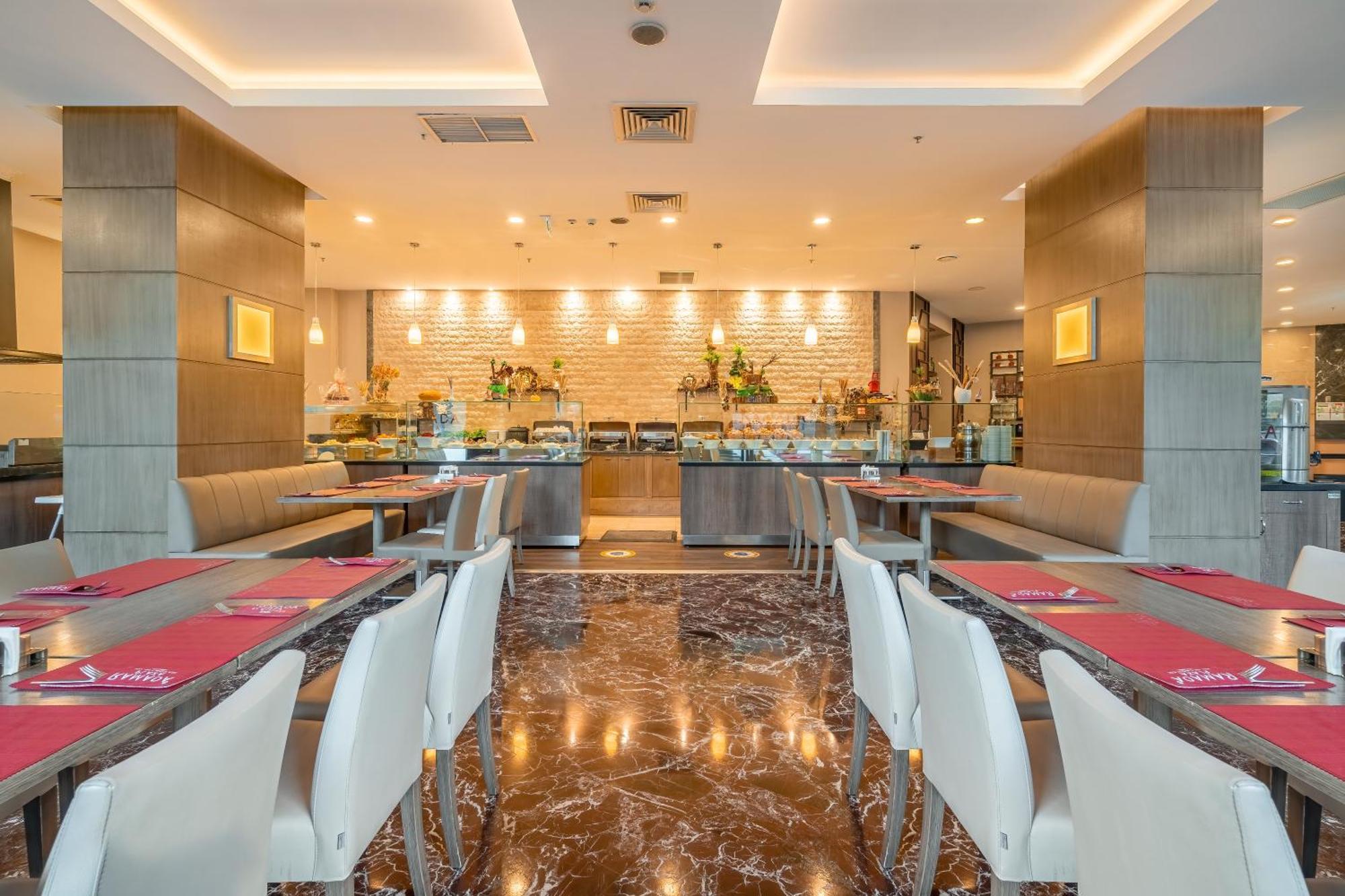 Ramada Plaza By Wyndham
