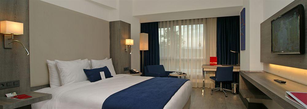 Ramada Plaza By Wyndham